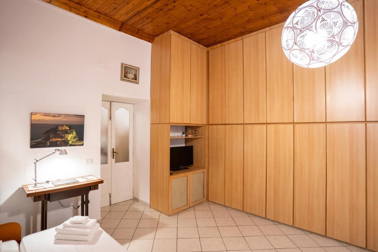 Apartament La Casina Nel Centro Tropea Zewnętrze zdjęcie